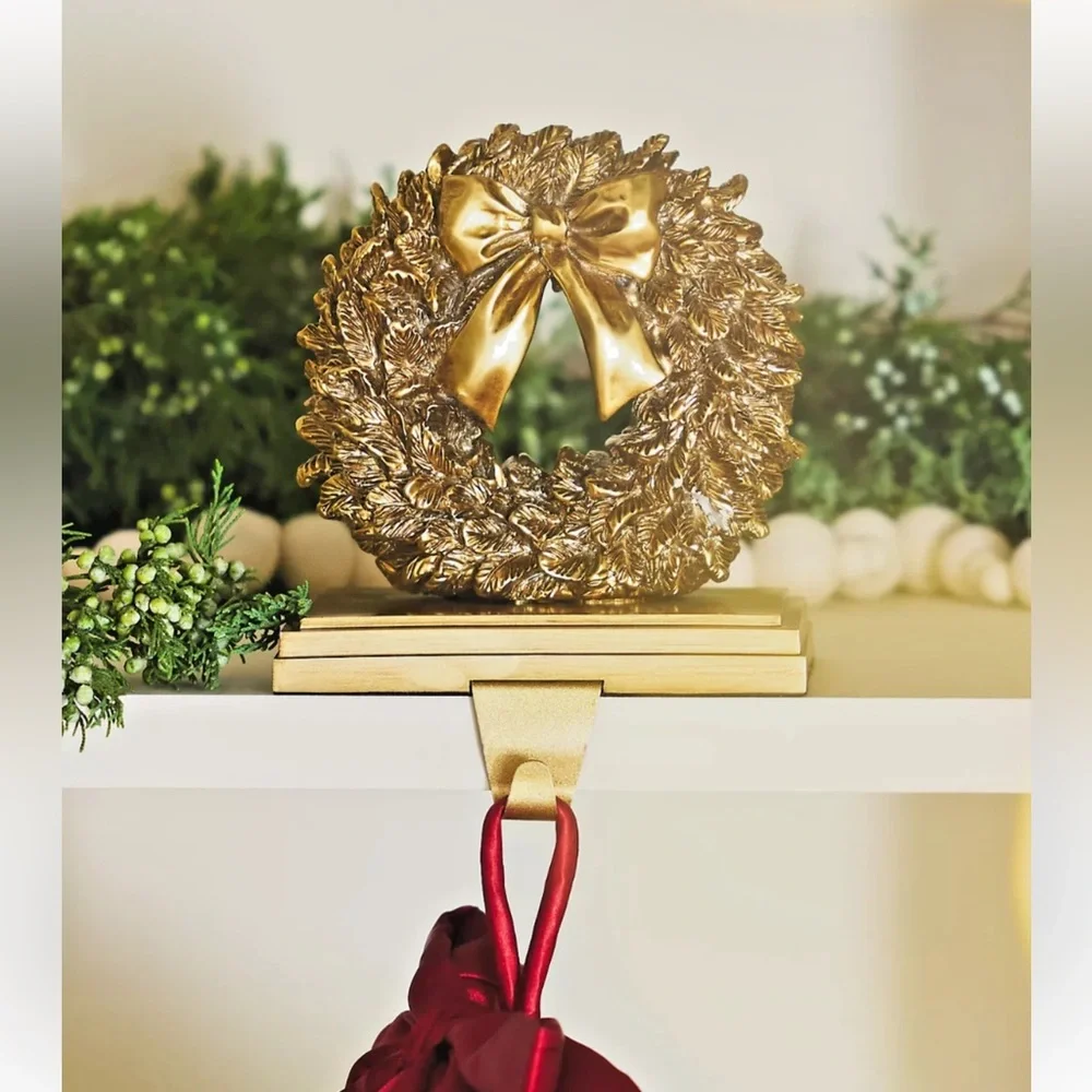 Anthropologie Gold Holiday Wreath Stocking Hanger